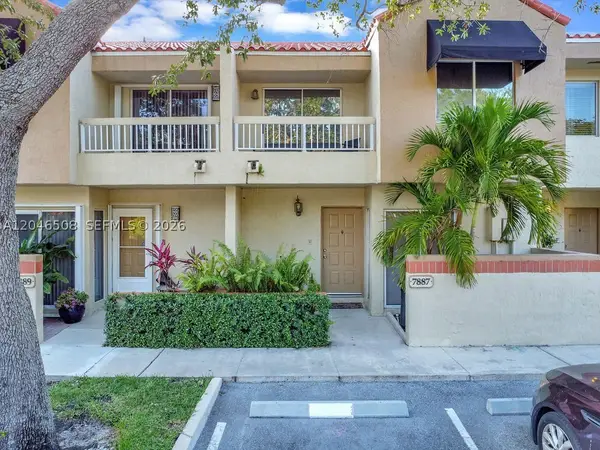 7887 NW 7th Ct, Plantation, FL 33324