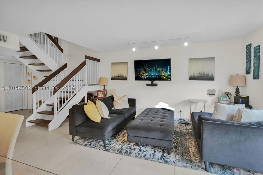 7887 NW 7th Ct, Plantation, FL 33324 - #3