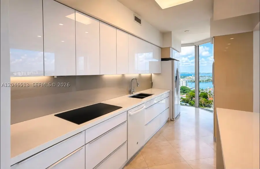 4775 Collins Ave #2407, Miami Beach, FL 33140 - #3