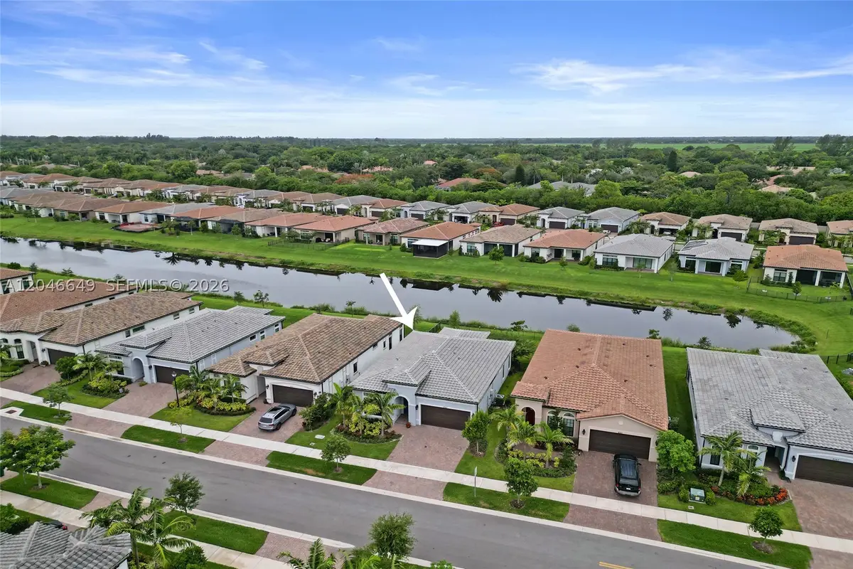 8147 Juniper Dr, Parkland, FL 33067 - #1