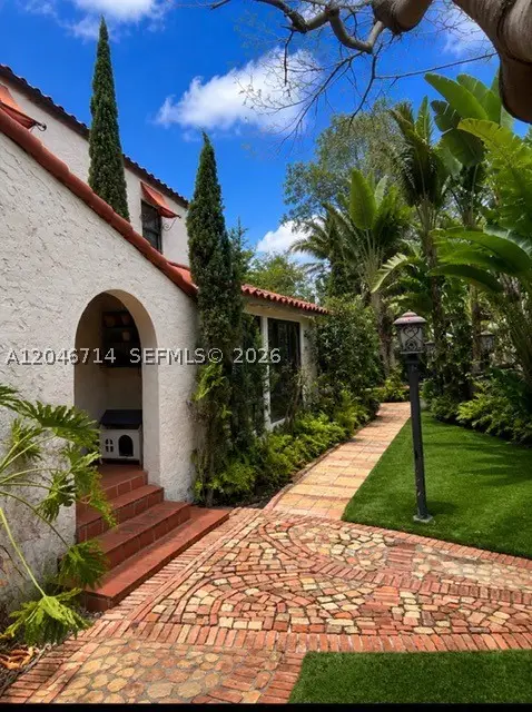 8276 E Dixie Hwy, Miami, FL 33138 - #3