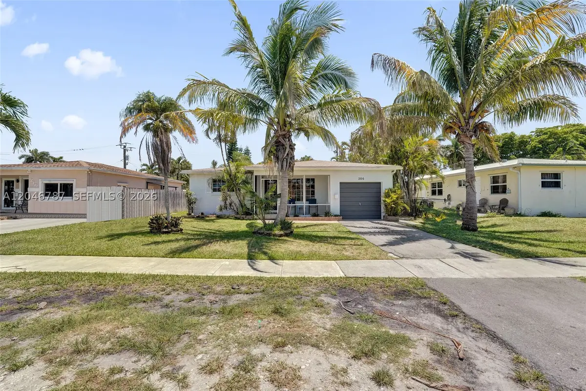 206 SE 3rd St, Dania Beach, FL 33004 - #1