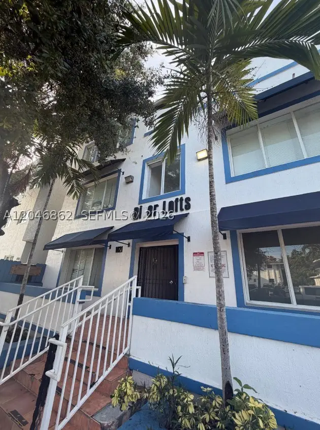 1021 NW 3rd St #106, Miami, FL 33128 - #2