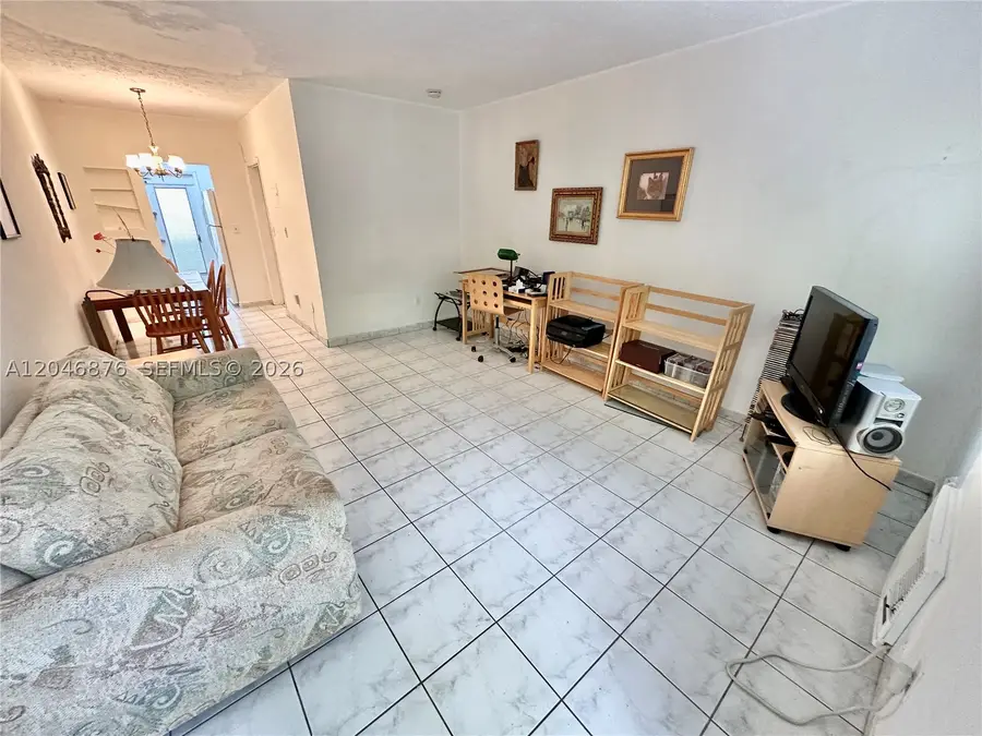 8132 Harding Ave #6, Miami Beach, FL 33141 - #3