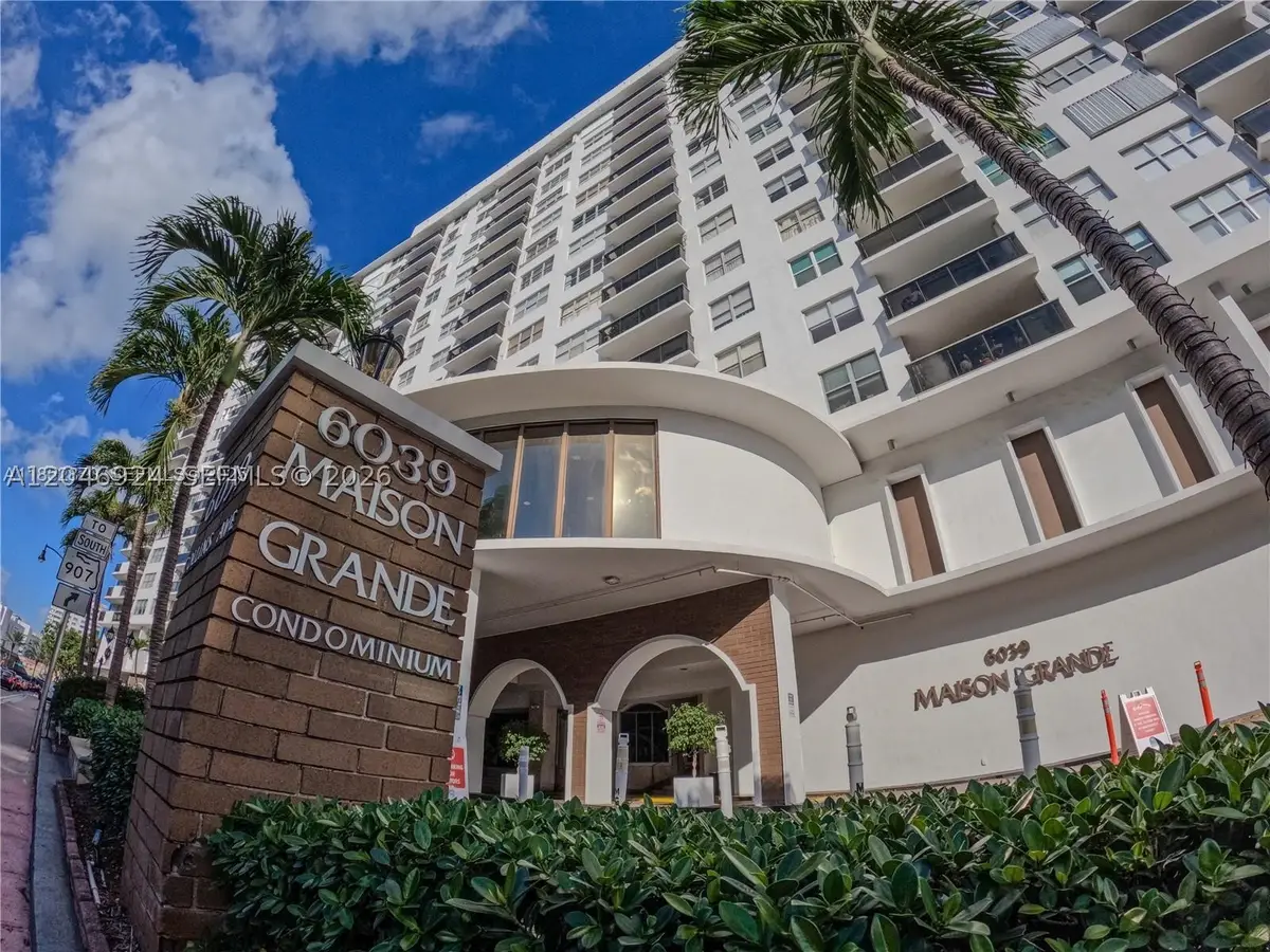 6039 Collins Ave #619, Miami Beach, FL 33140 - #1
