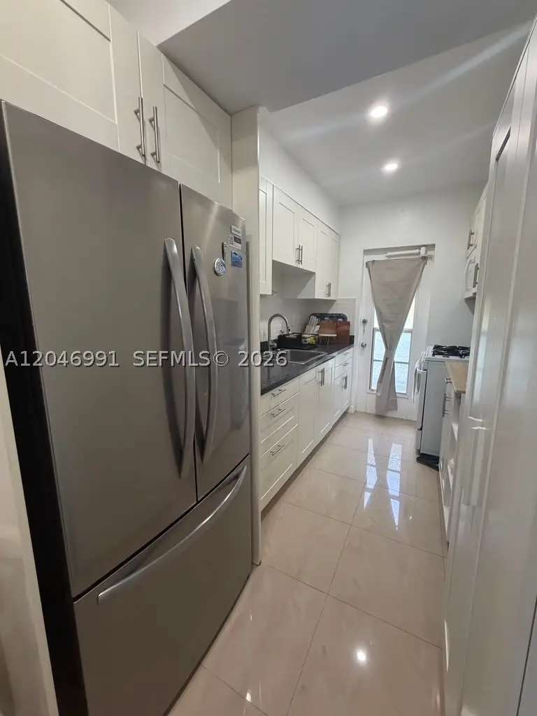 8550 Byron Ave #2H, Miami Beach, FL 33141 - #2