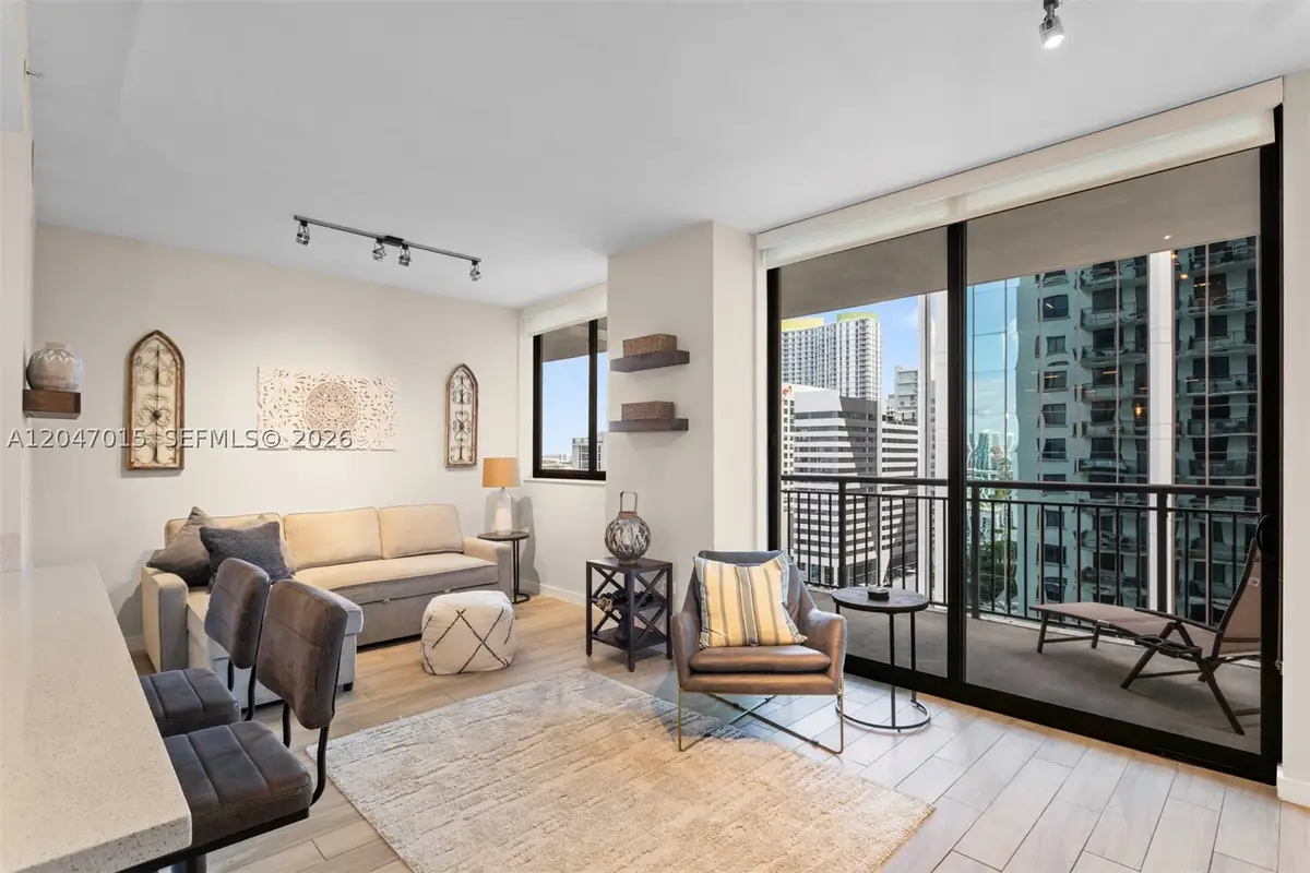 999 SW 1st Ave #2015, Miami, FL 33130 - #1