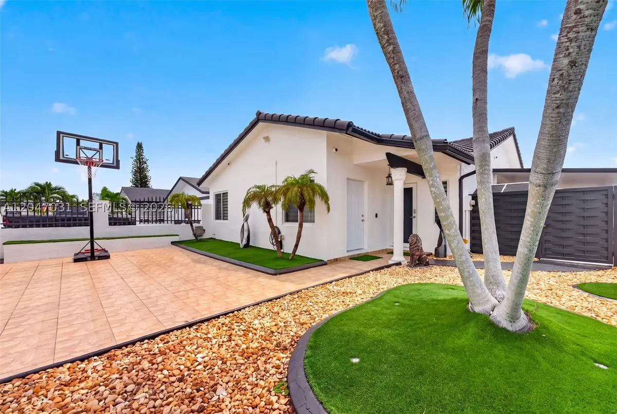 1635 SW 138th Ct, Miami, FL 33175 - #1