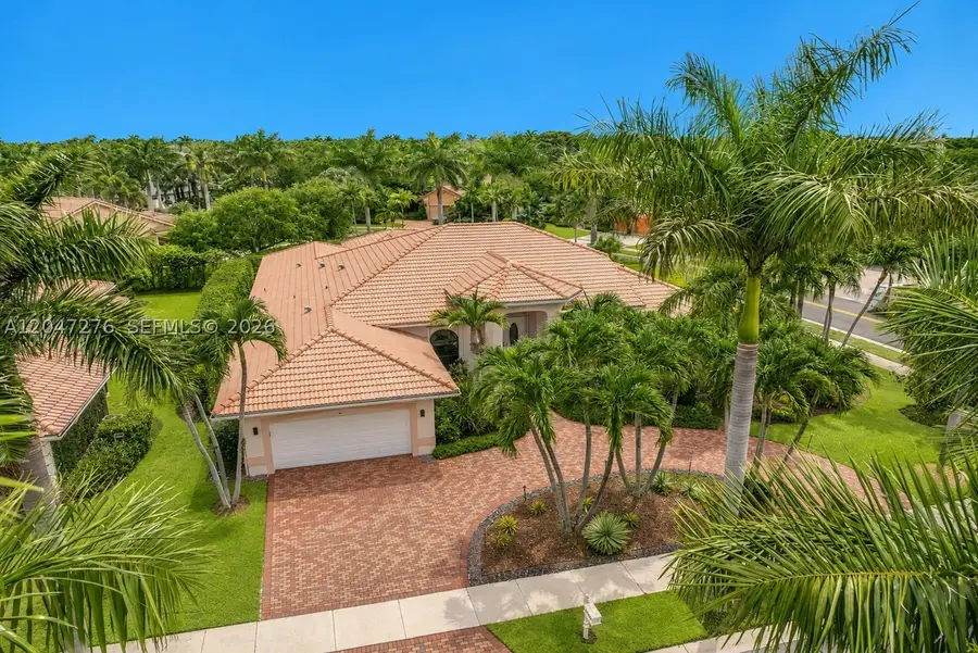 392 Coconut Cir, Weston, FL 33326 - #3