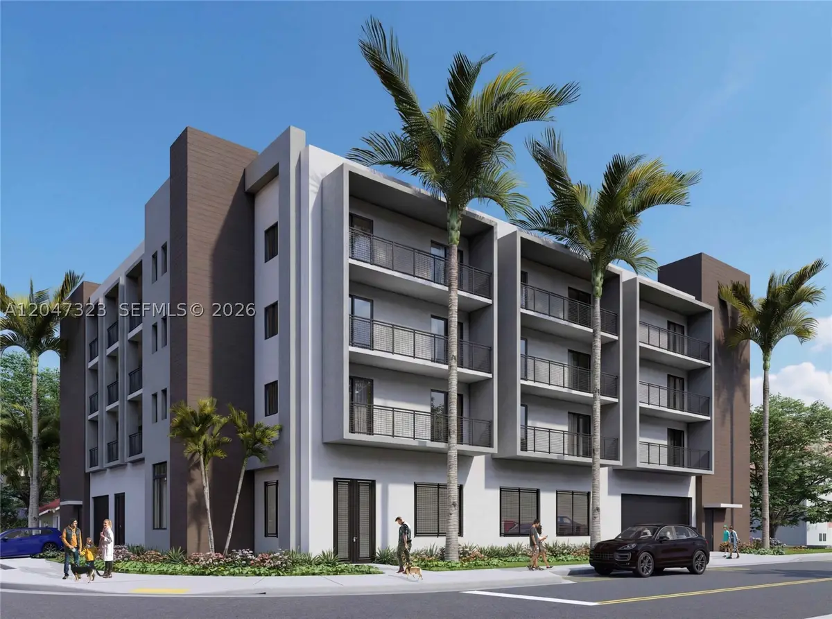 895 NW 45th Ave, Miami, FL 33126 - #1