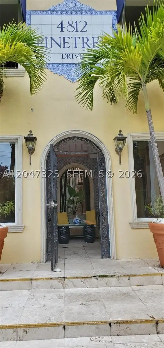 4812 Pine Tree Dr #201, Miami Beach, FL 33140 - #1
