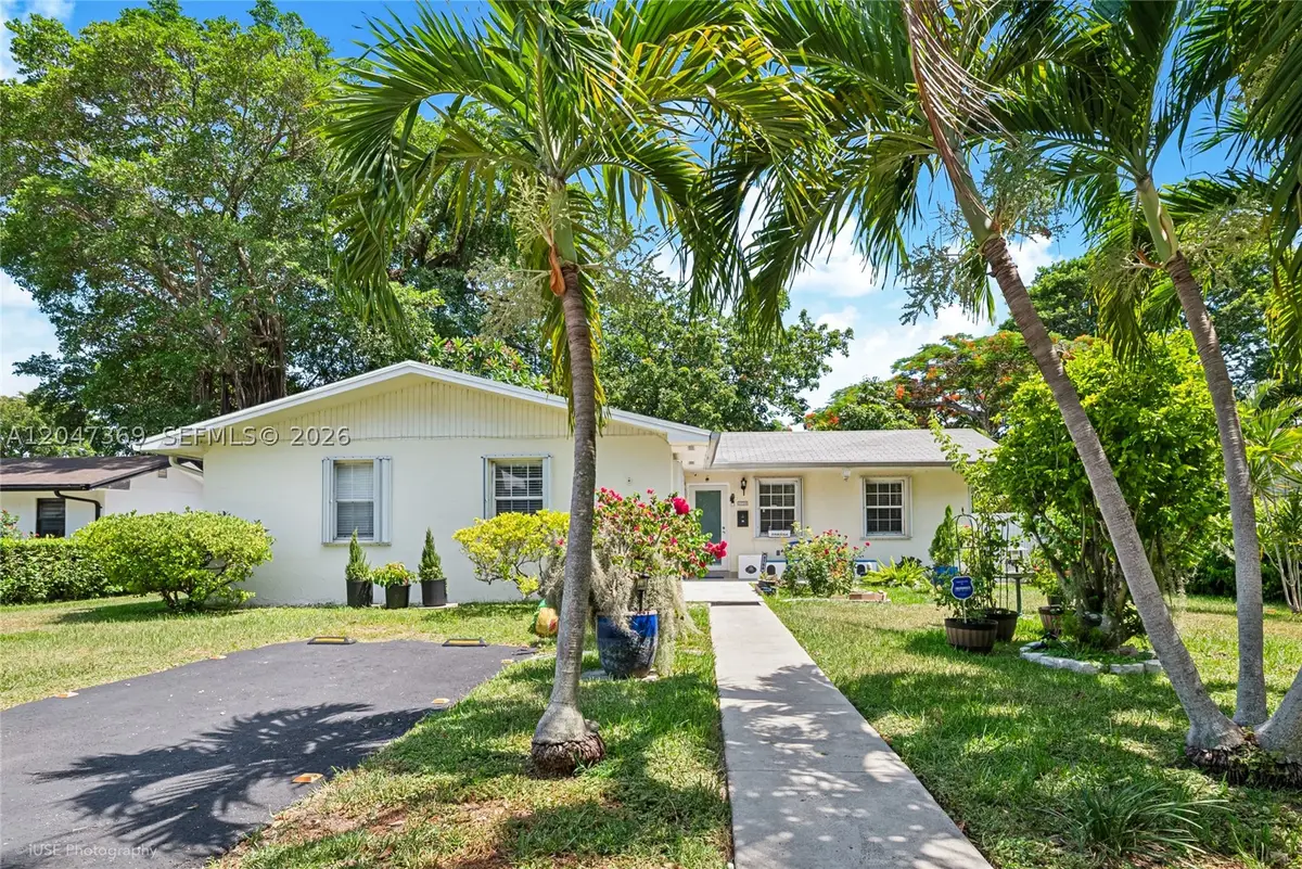 3750 Percival Ave, Miami, FL 33133 - #1