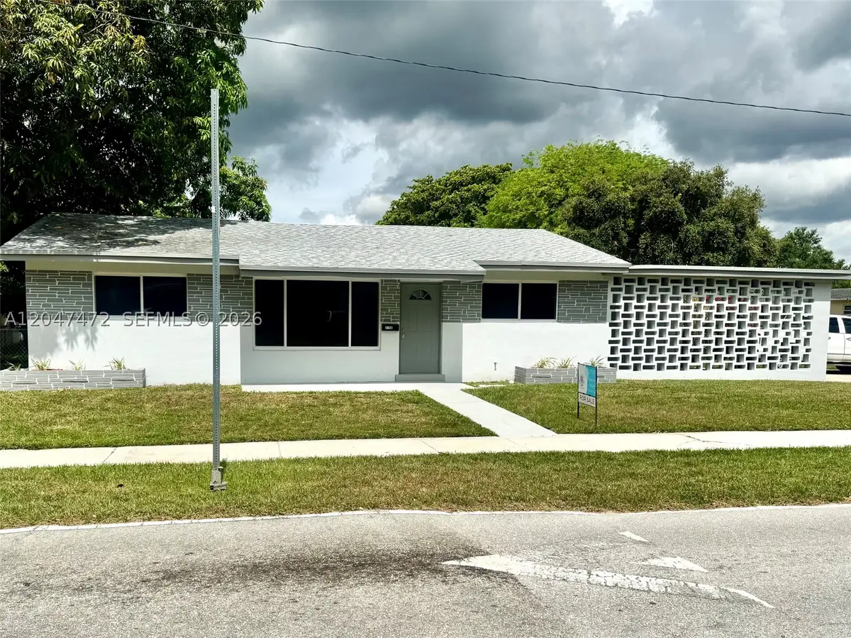 2150 N 66th Ave, Hollywood, FL 33024 - #1