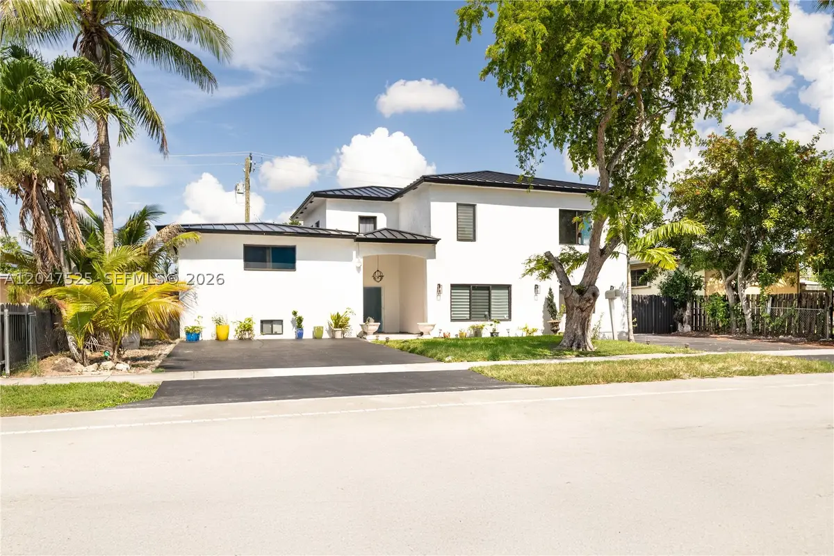 20200 NE 14th Ave, Miami, FL 33179 - #1