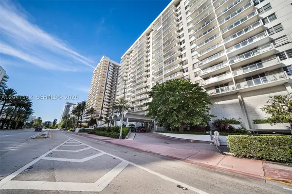 5701 Collins Ave #1415, Miami Beach, FL 33140