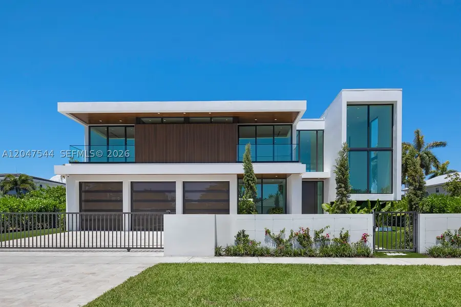 1099 NE 4th Ave, Boca Raton, FL 33432 - #2