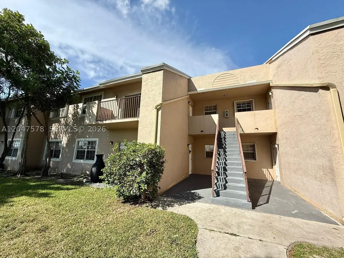 2151 NW 96th Ter #15G, Pembroke Pines, FL 33024 - #1