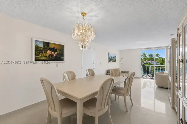 3901 Indian Creek Dr #309, Miami Beach, FL 33140