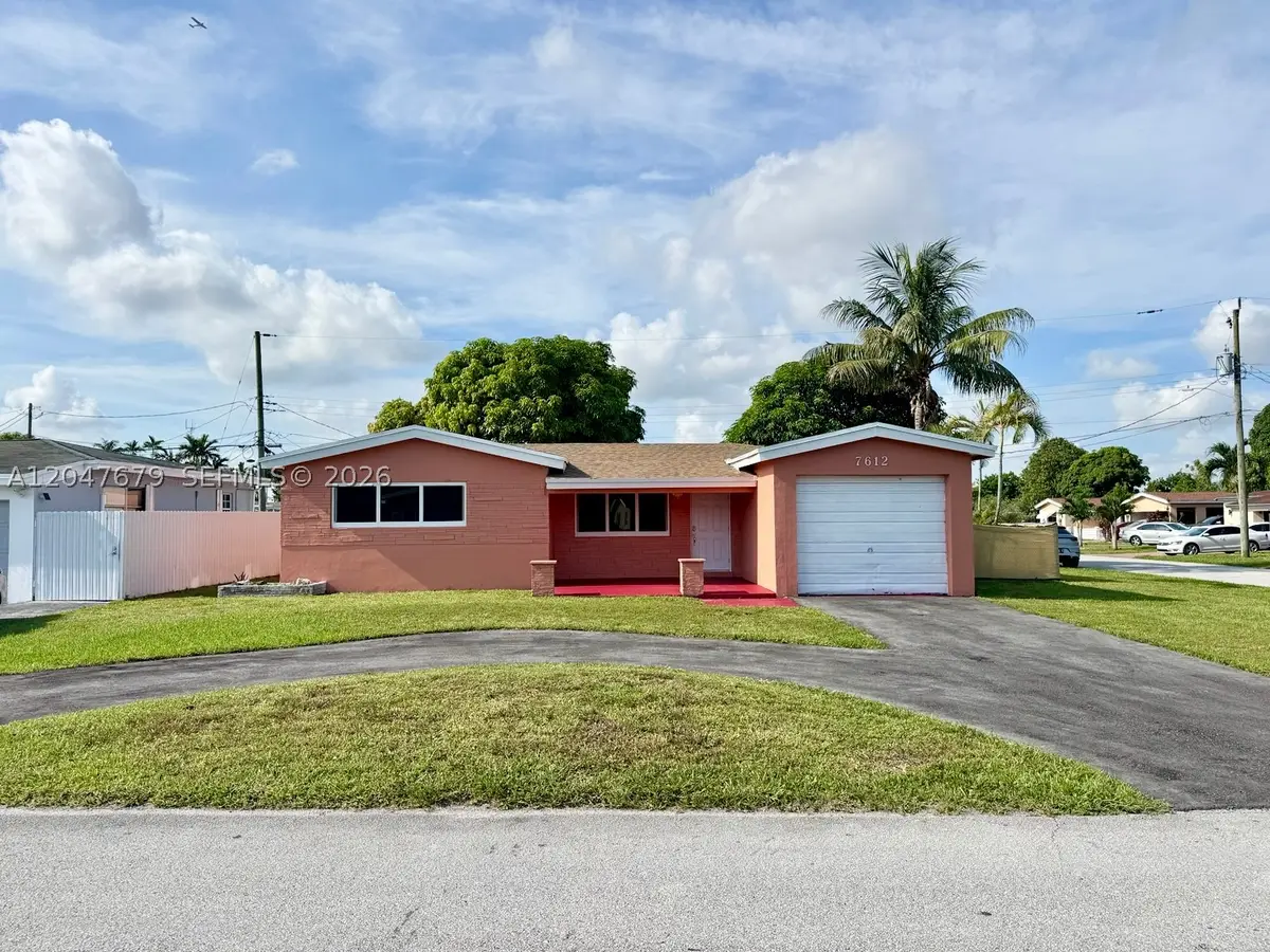 7612 Plantation Blvd, Miramar, FL 33023 - #1