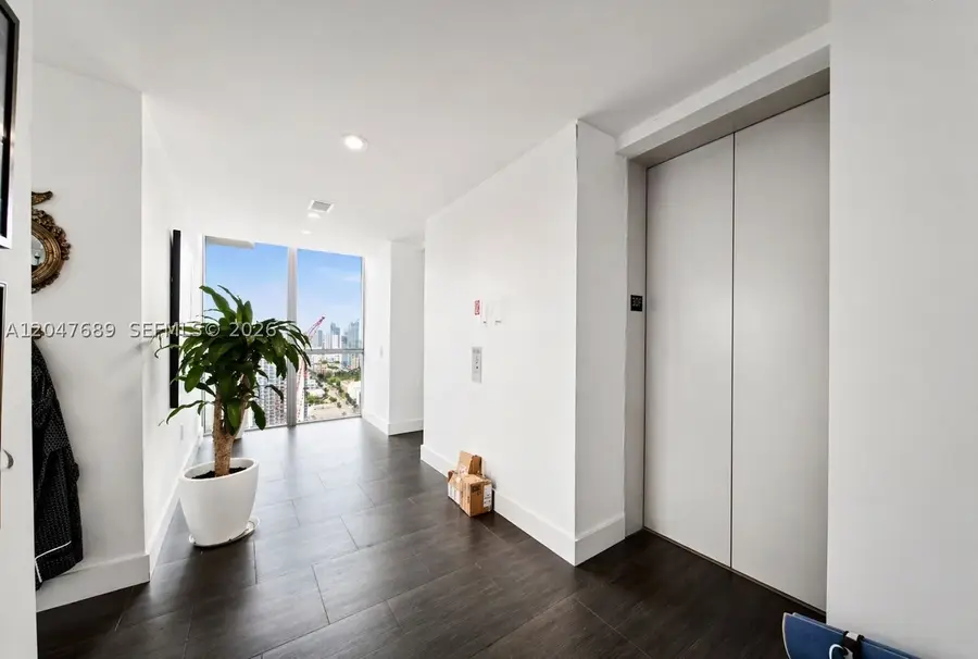1100 Biscayne Blvd #3708, Miami, FL 33132 - #2