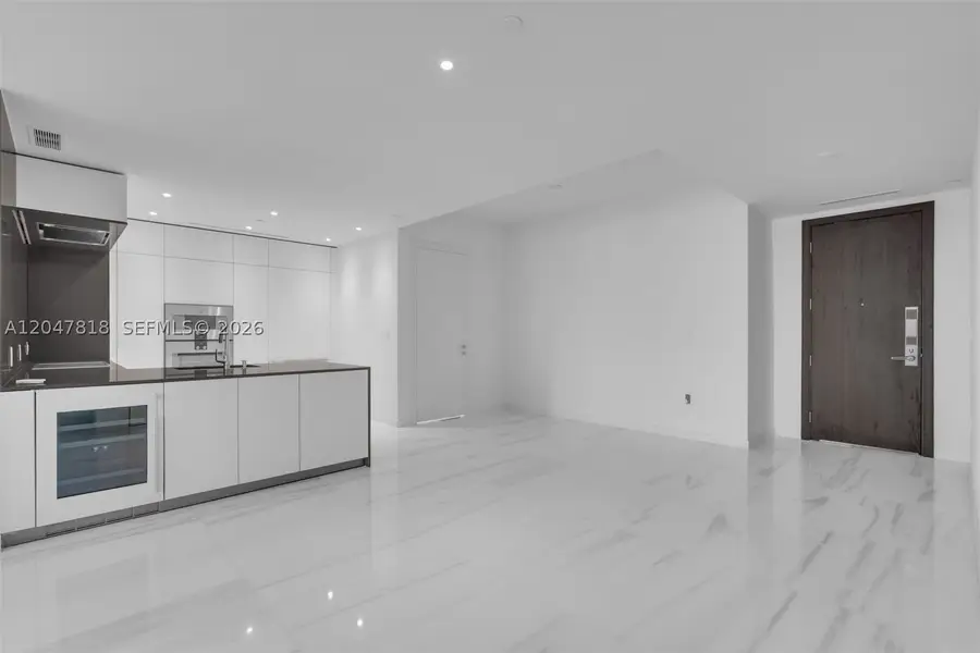 300 Biscayne Boulevard Way, Miami, FL 33131 - #2