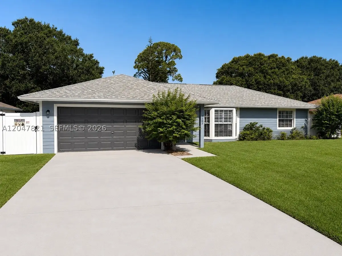 2205 Jo Haywood Dr, Fort Pierce, FL 34946 - #1