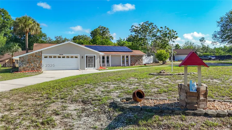 8209 Chaucer Dr, Spring Hill, FL 34607 - #3