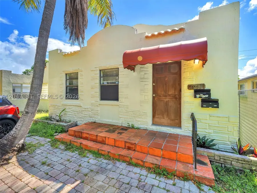 1932 Dewey St, Hollywood, FL 33020 - #3