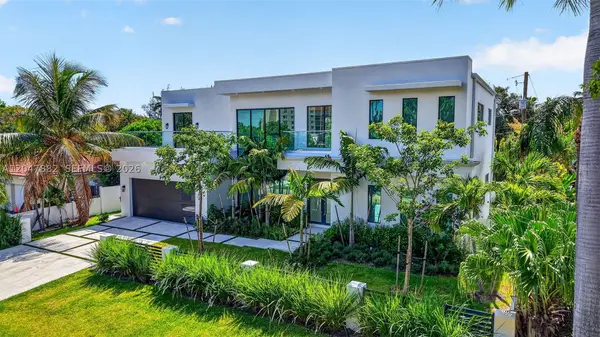 2015 NE 4th Ave, Wilton Manors, FL 33305