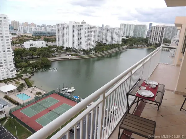 18061 Biscayne Blvd #PH02, Aventura, FL 33160