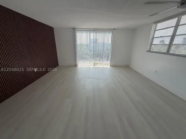 12590 NE 16th Ave #512, North Miami, FL 33161