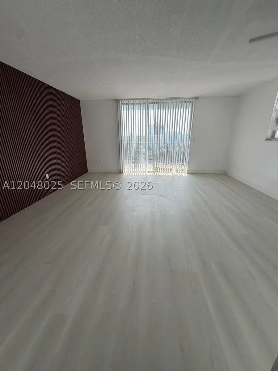 12590 NE 16th Ave #512, North Miami, FL 33161 - #3