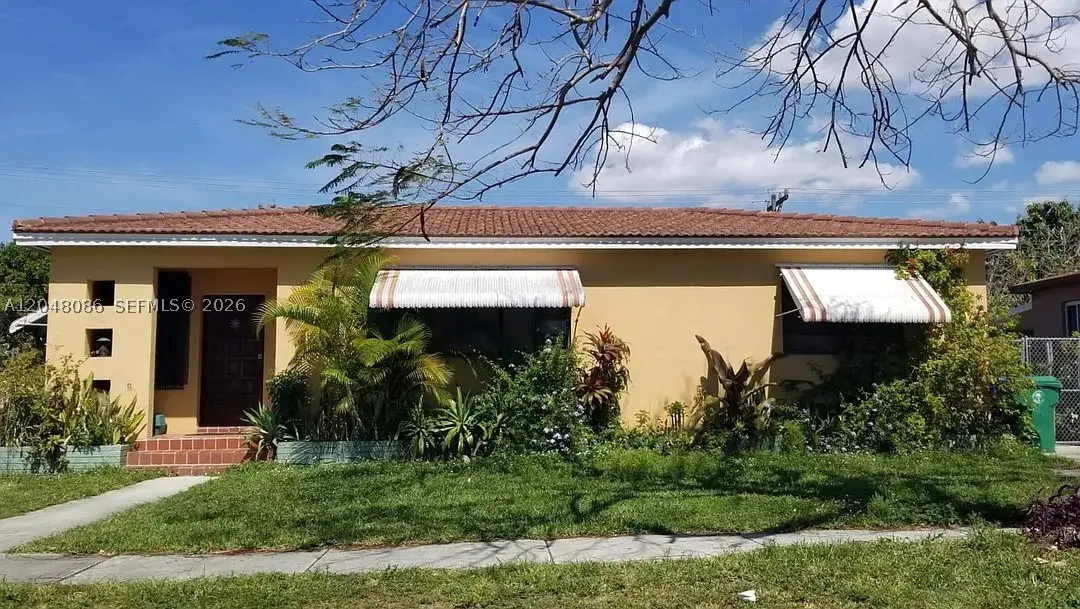 4801 NW 5th St, Miami, FL 33126 - #1