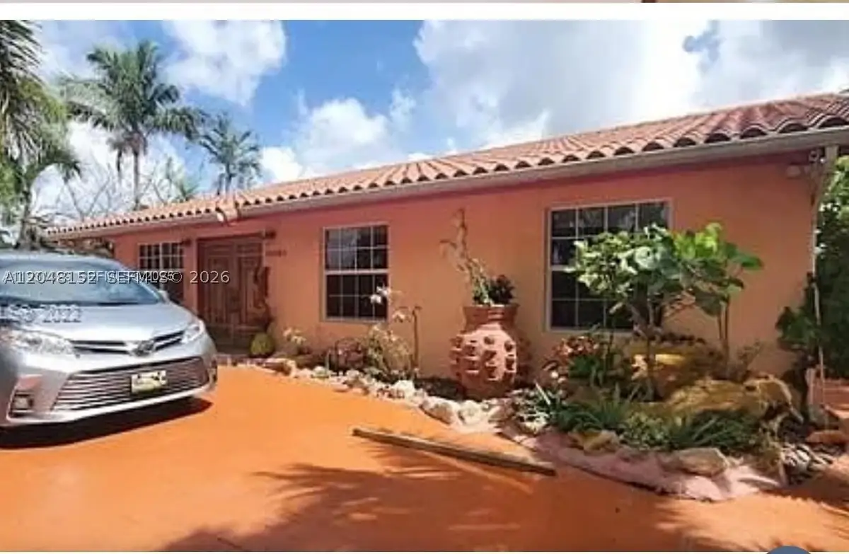 10955 SW 56th St, Miami, FL 33165 - #1