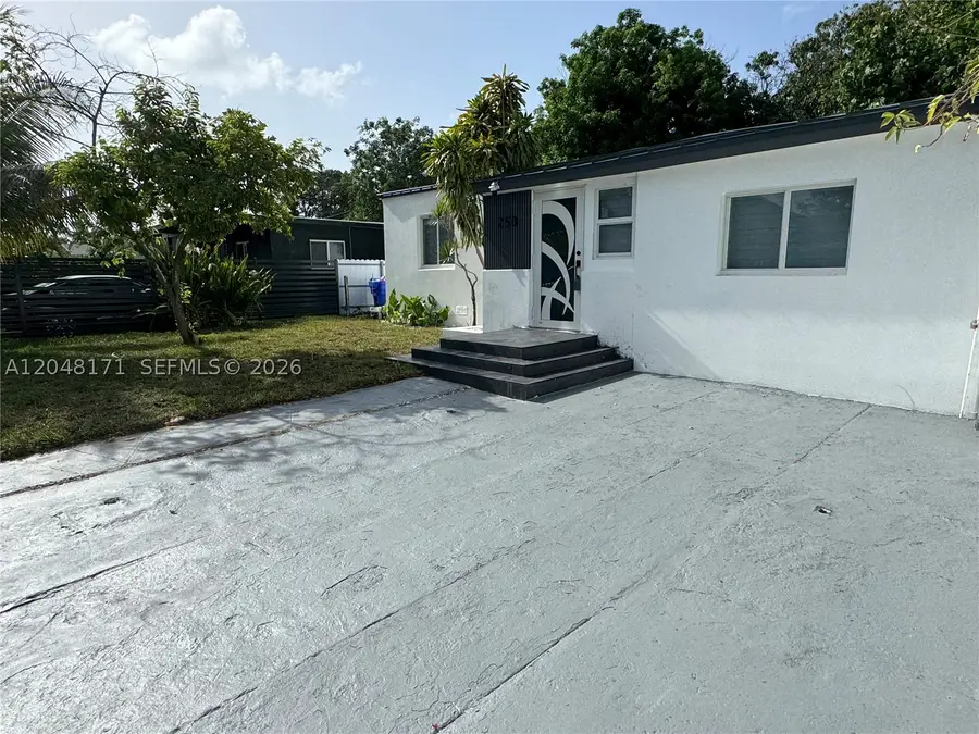 250 NW 45 St, Miami, FL 33127 - #2