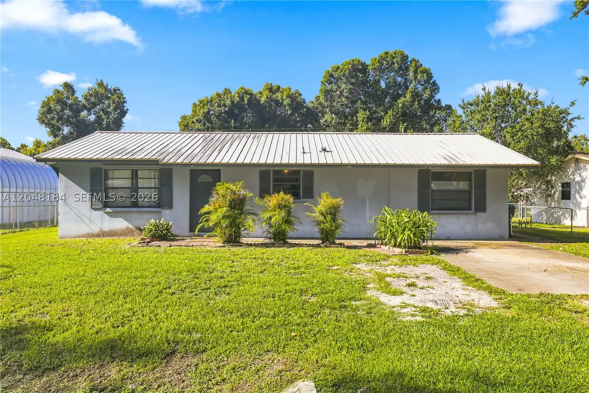 3524 SW 17th St, Okeechobee, FL 34974 - #1