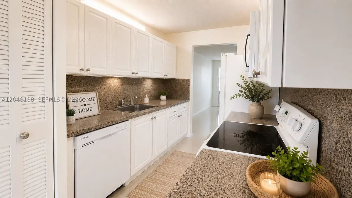 13000 SW 15th Ct #209U, Pembroke Pines, FL 33027 - #1