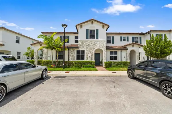 12204 NW 23rd Ct, Miami, FL 33167