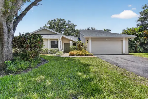 12104 Landing Way, Cooper City, FL 33026