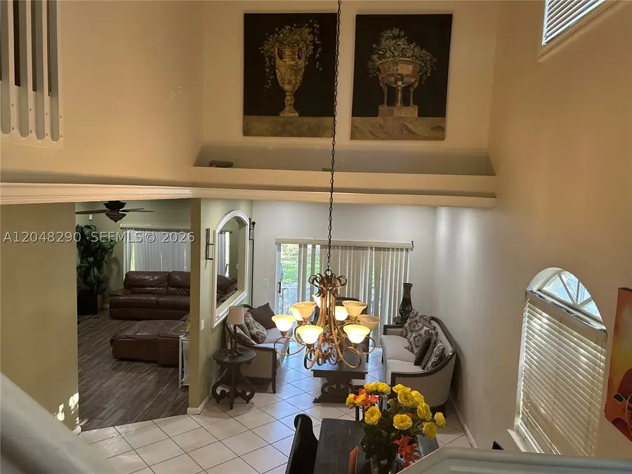 10386 NW 7th St, Coral Springs, FL 33071 - #2