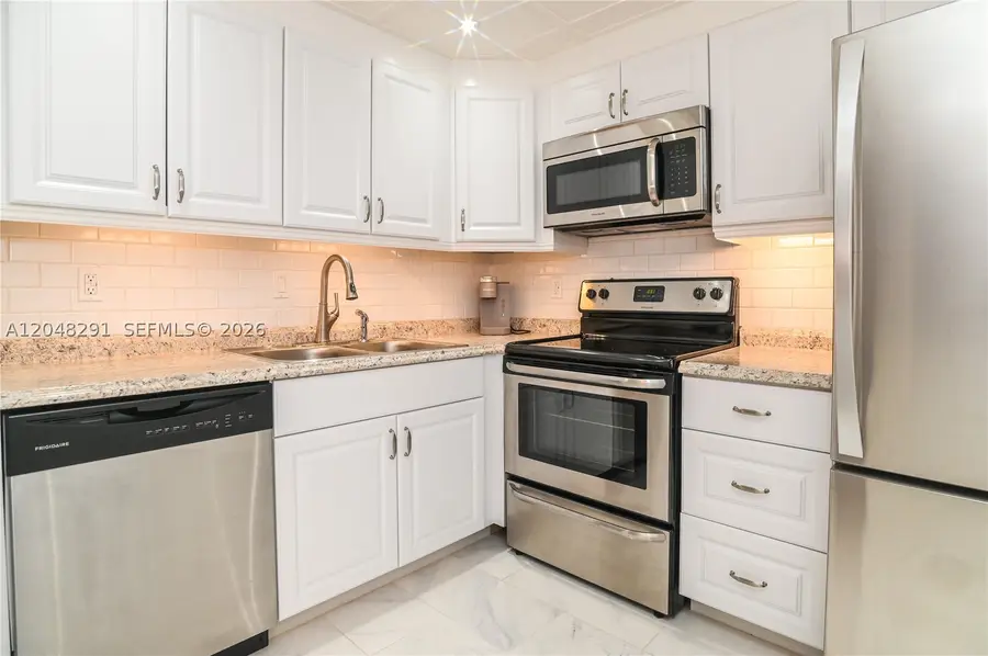 130 Cypress Club Dr #324, Pompano Beach, FL 33060 - #2
