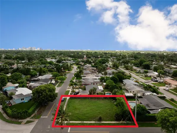 3644 SW 21st Street, Fort Lauderdale, FL 33312