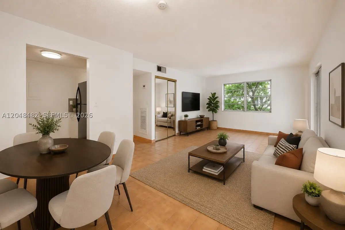 1337 NW 1st St #12, Miami, FL 33125 - #1