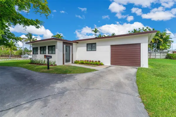 Address Withheld By Seller, Miami, FL 33157