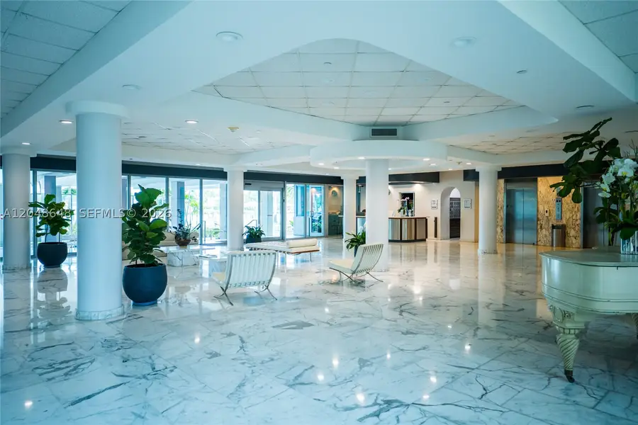 5055 Collins Ave #14H, Miami Beach, FL 33140 - #2