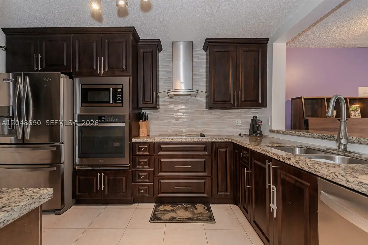 11733 NW 11th St, Pembroke Pines, FL 33026 - #1