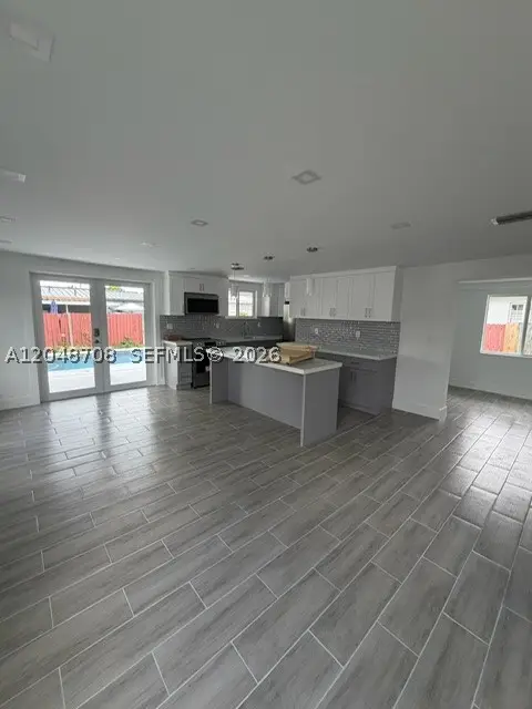 3515-3517 SW 91st Ave, Miami, FL 33165
