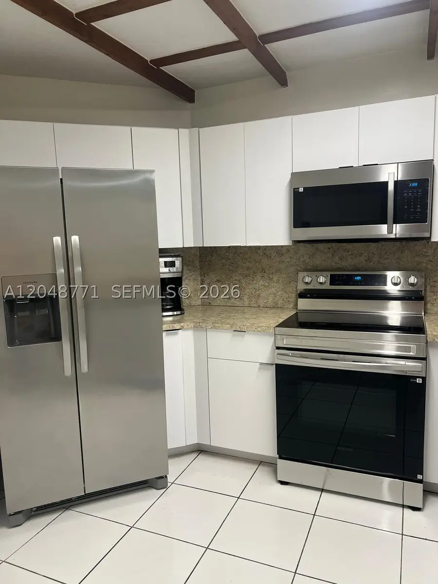 10241 NW 9th St Cir #213-5, Miami, FL 33172 - #2