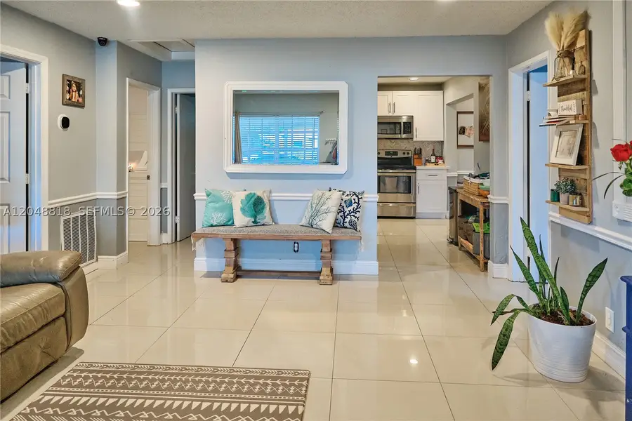 5417 NE 4th Ter, Oakland Park, FL 33334 - #3