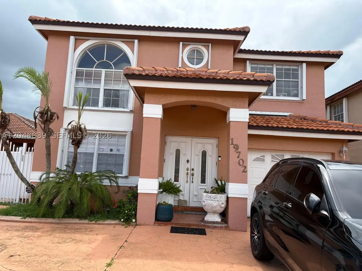 19702 NW 84th Pl, Hialeah, FL 33015 - #1